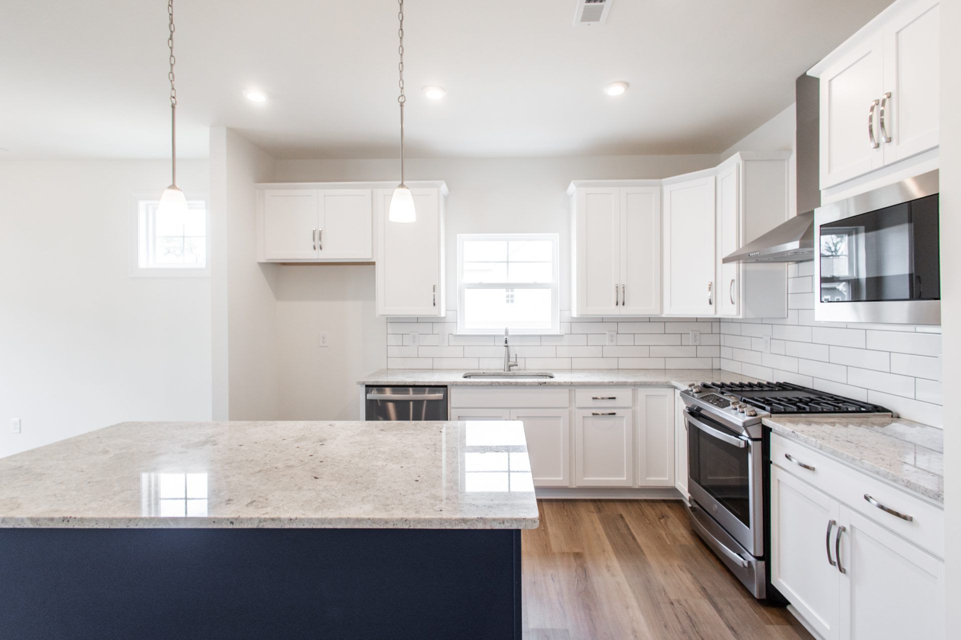 1712 Galley Place-11