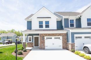 Davenport - Magnolia Green Townhomes: Moseley, Virginia - HHHunt Homes