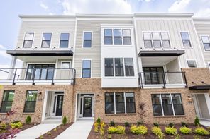 5429 Gillies Creek MEWS (Drake)