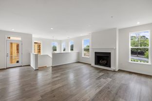 Cambridge - The Pointe at Twin Hickory: Glen Allen, Virginia - HHHunt Homes