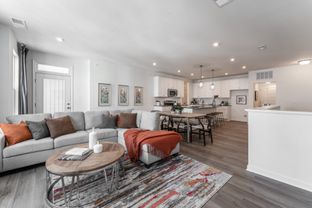 Penhurst - The Pointe at Twin Hickory: Glen Allen, Virginia - HHHunt Homes