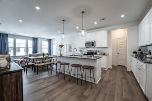 Penhurst - The Pointe at Twin Hickory: Glen Allen, Virginia - HHHunt Homes