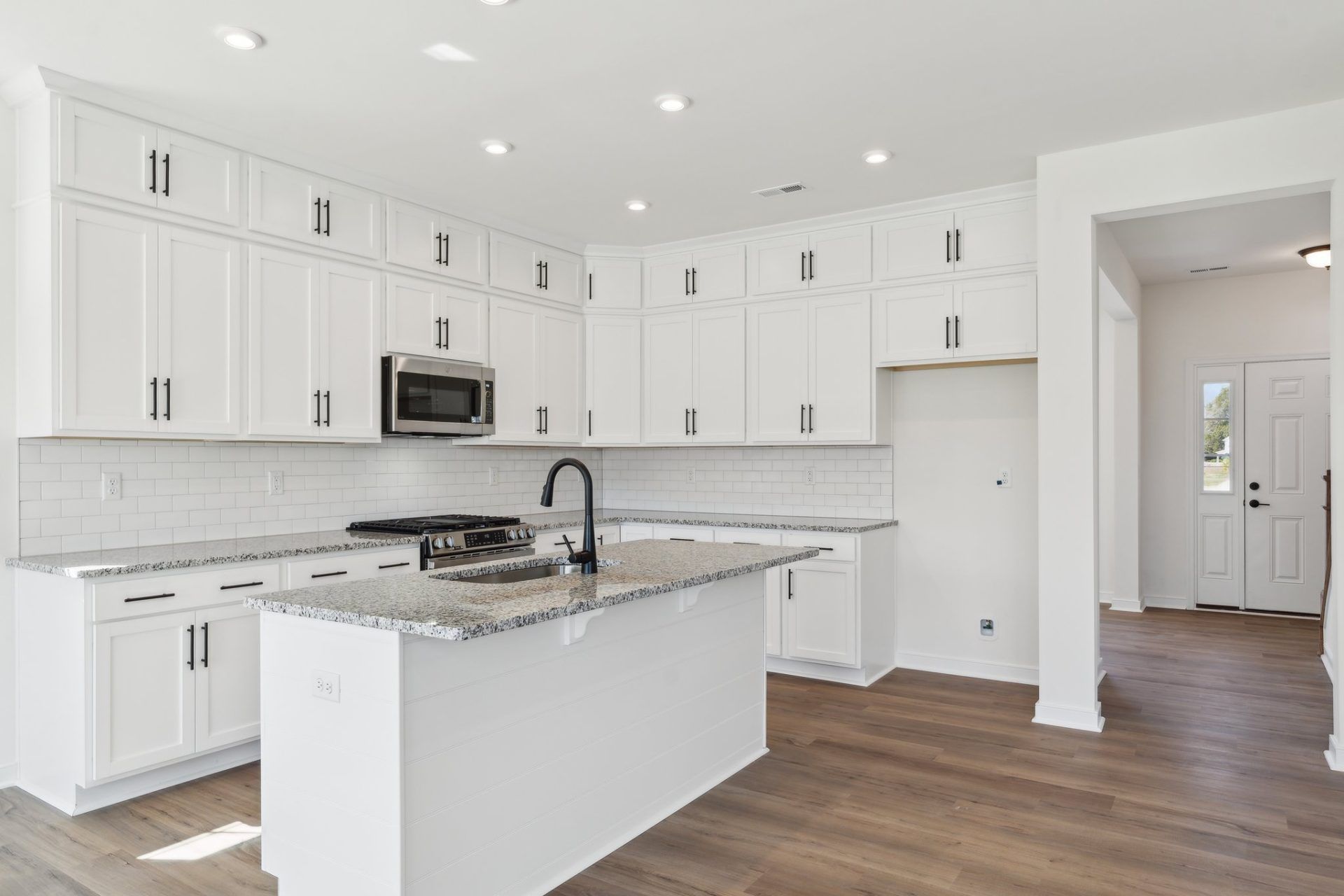 9- HHHunt Homes Franklin Kitchen