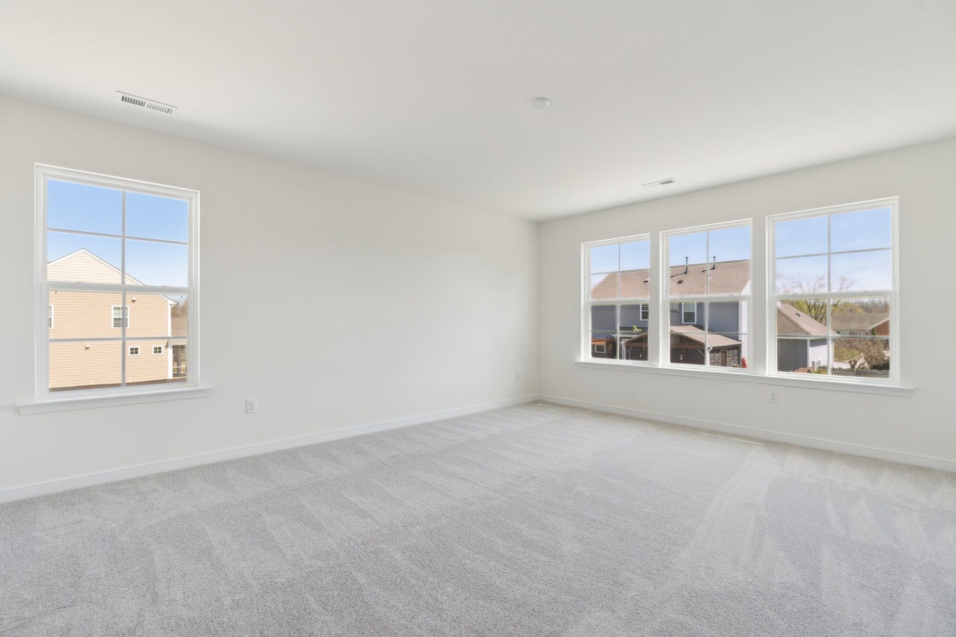 25- HHHunt Homes Franklin Primary Bedroom