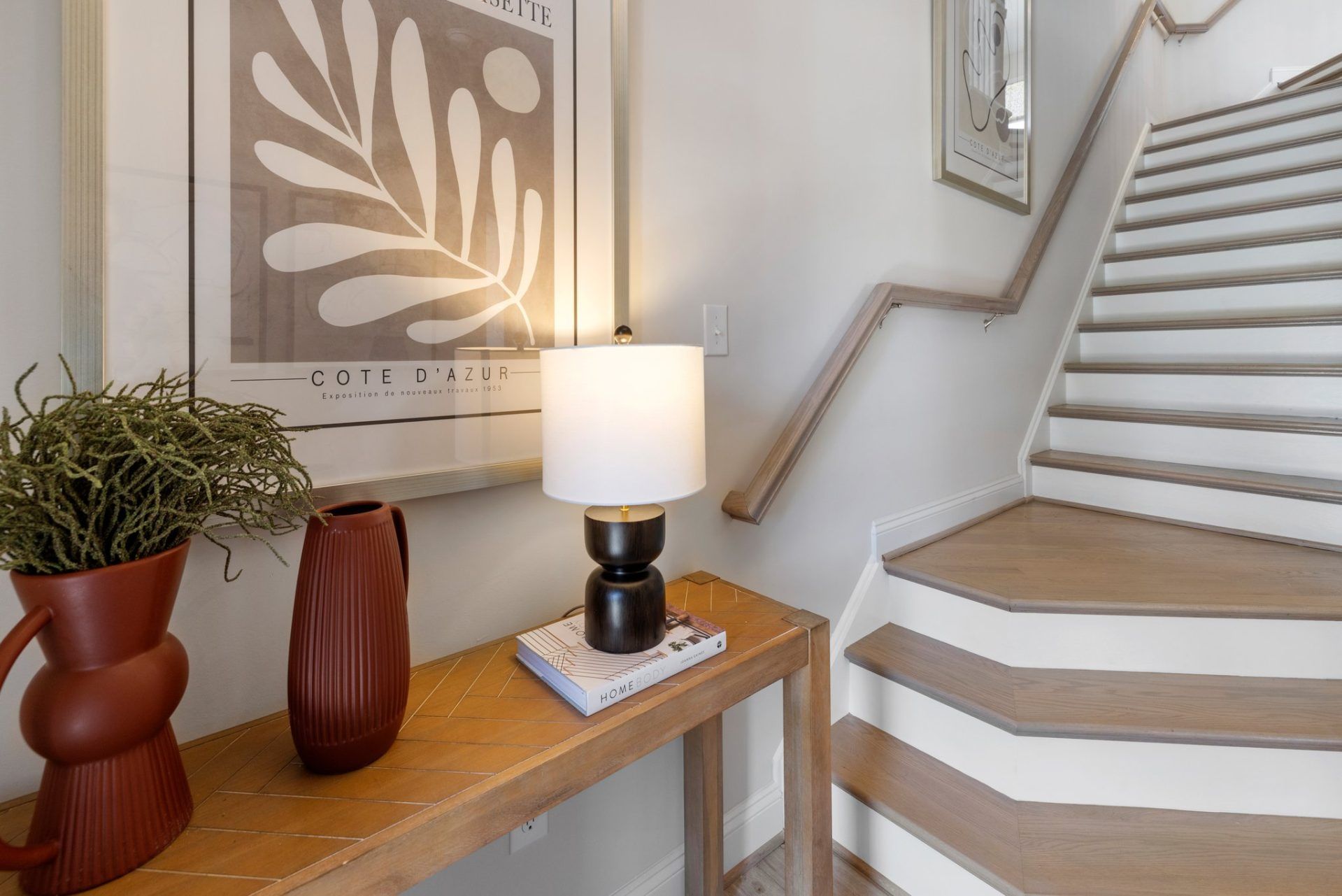 006_Drake_Stairs