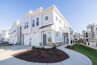 York - Wescott Condos: Midlothian, Virginia - HHHunt Homes