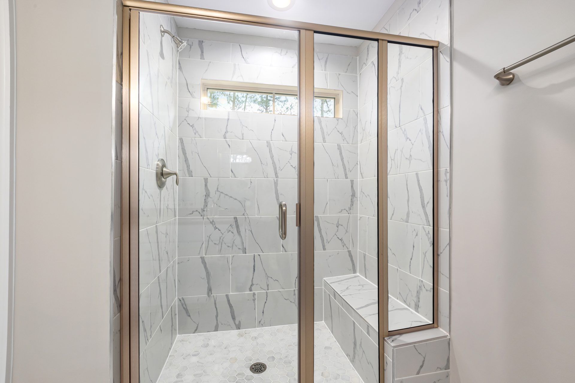 016_Corbin_Primary Bath