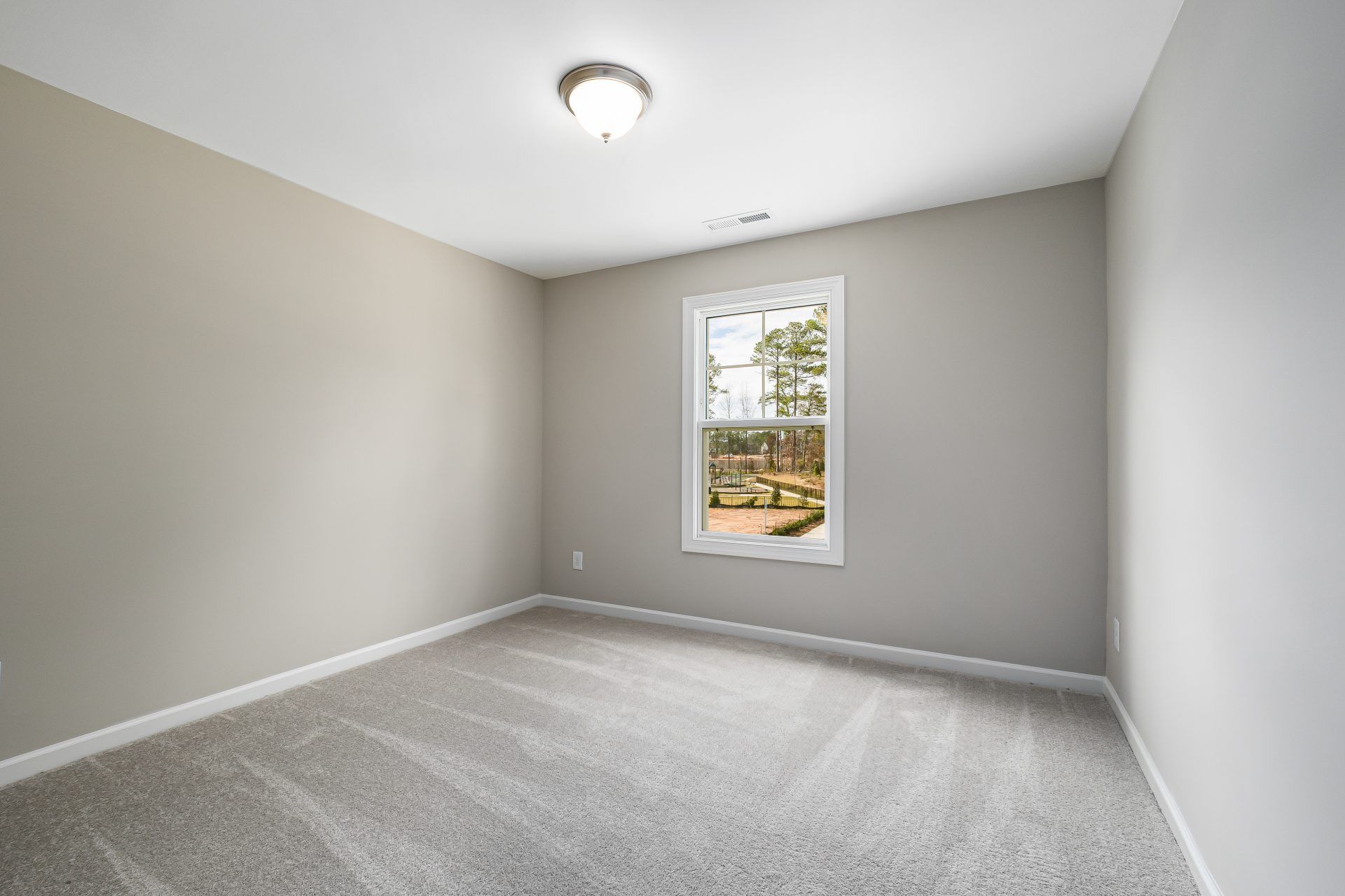 023_Corbin_Bedroom 3