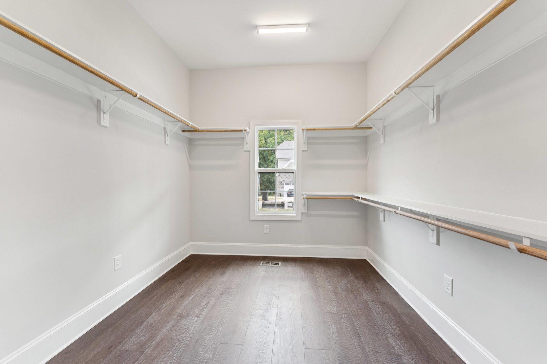 23- HHHunt Homes Galloway First Floor Primary Closet