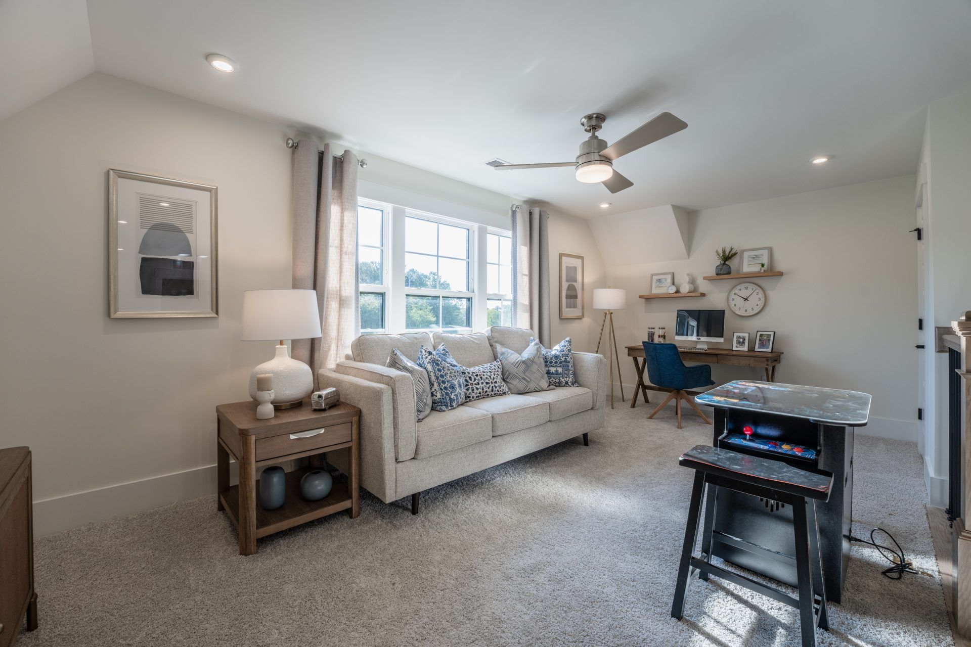 23 HHHunt Homes - Chatham- Second Floor Loft