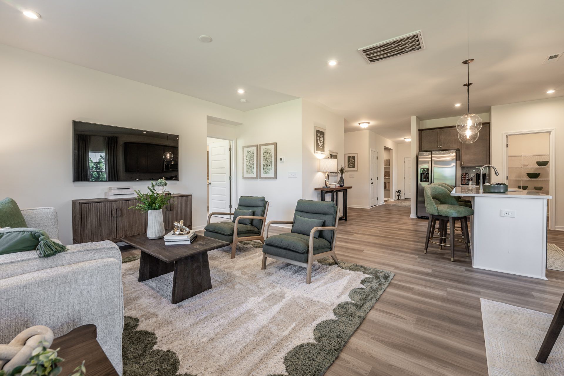 14 HHHunt Homes Maxwell - Family Room and Kitchen