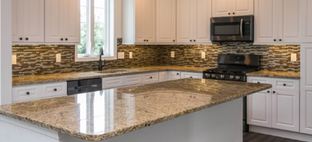 H&I Custom Homes por H&I Custom Homes en Allentown-Bethlehem Pennsylvania