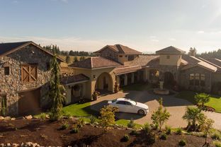 Haggart Luxury Homes por Haggart Homes en Portland-Vancouver Oregon