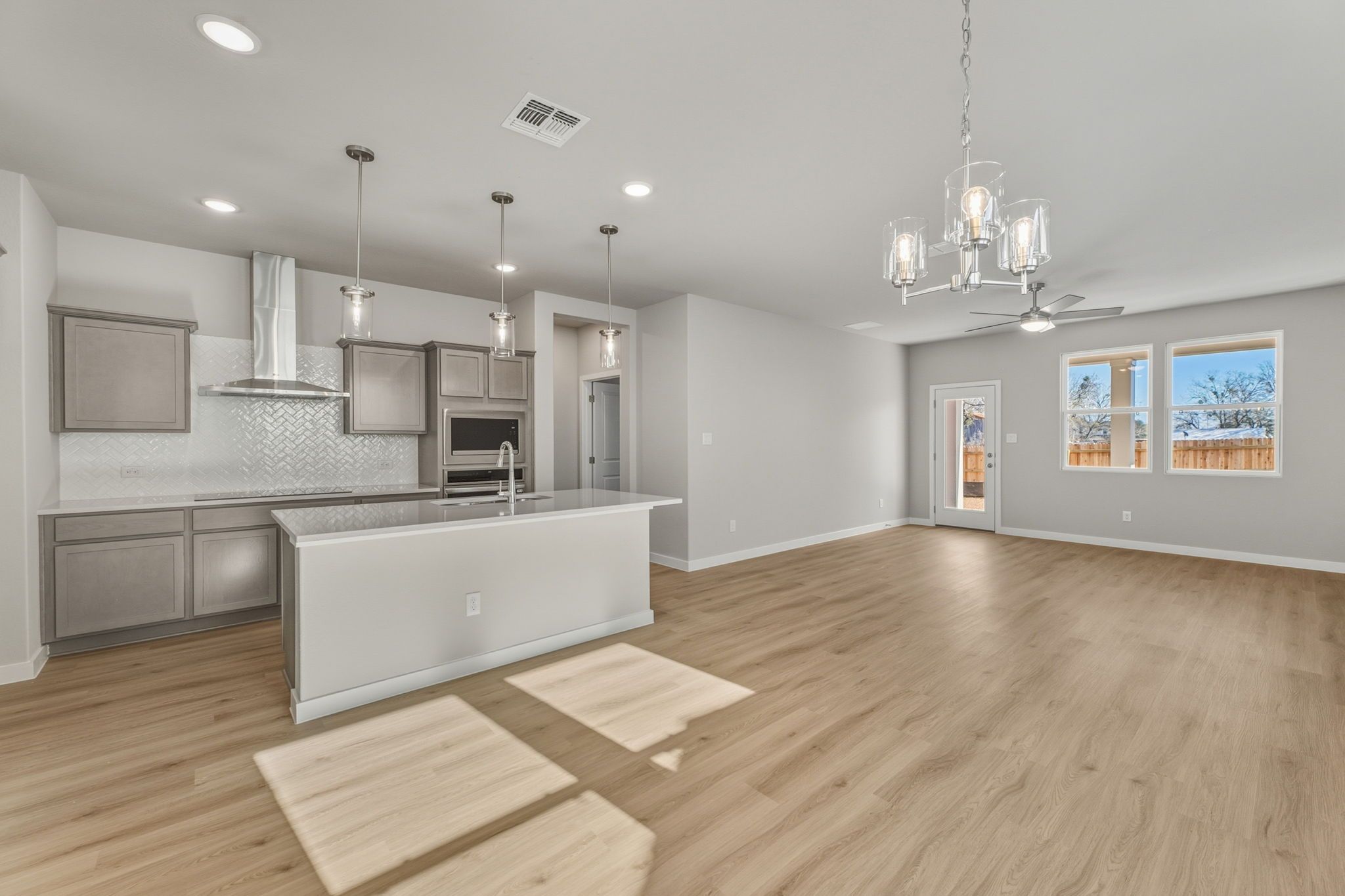 763 Langston Ln (Hondo)