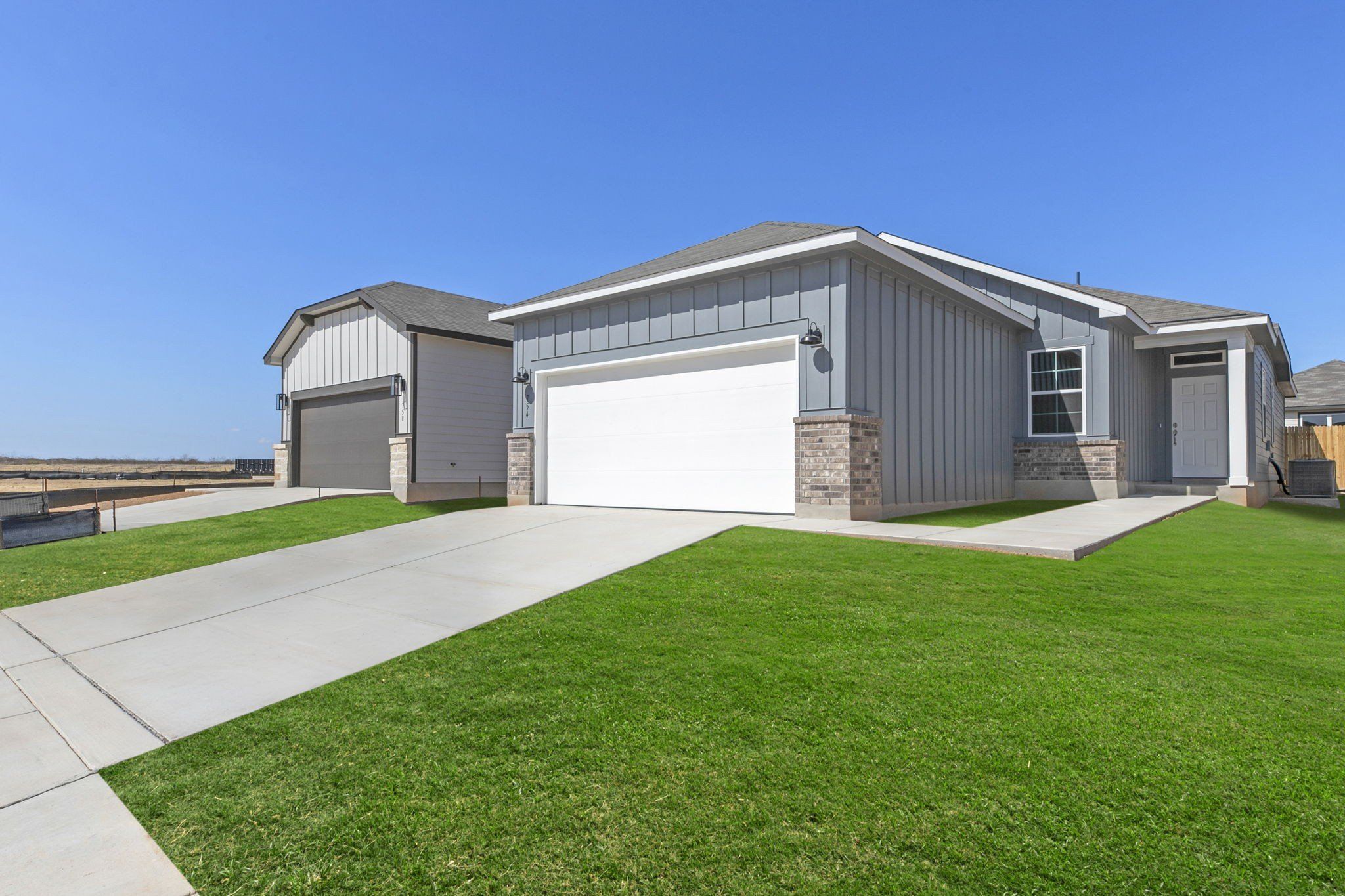 754 Whitman St (Sabrine)