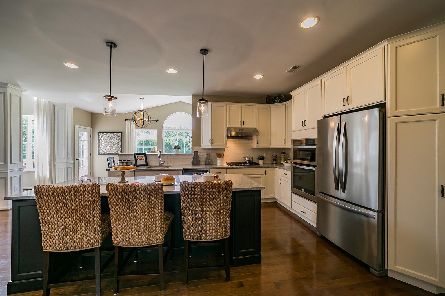 Kitchen 1b - 1090 Westminster Drive