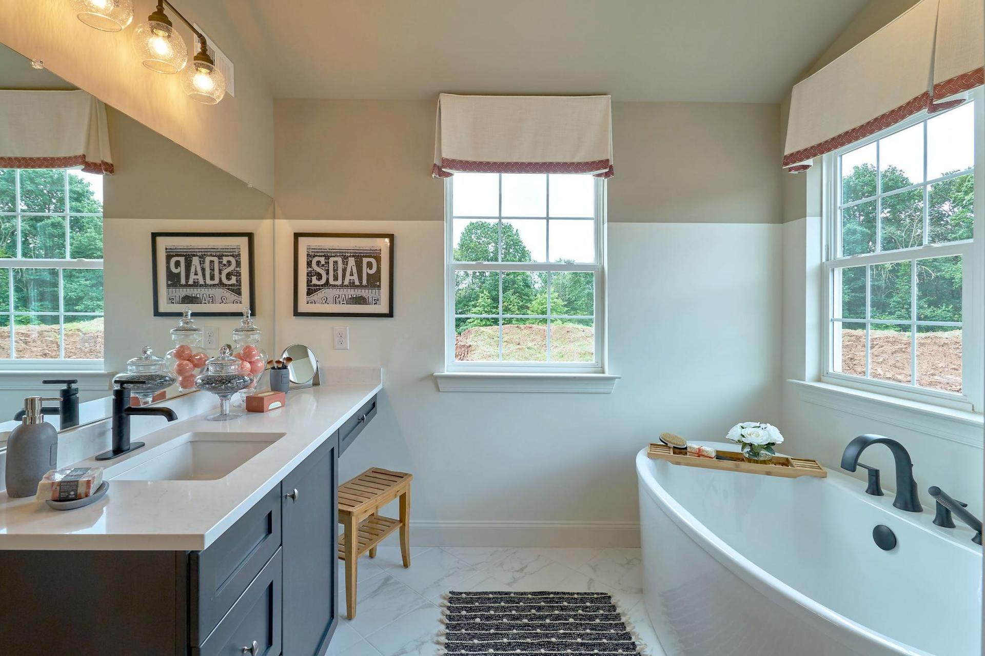 MASTER BATH