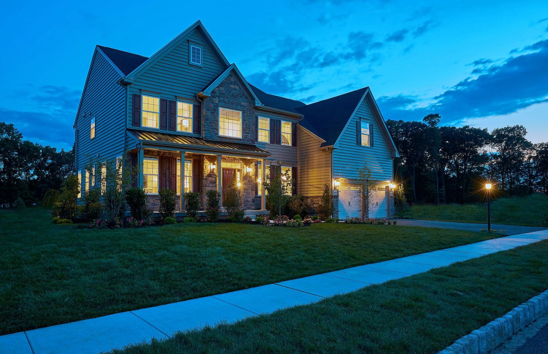 EXTERIOR DUSK
