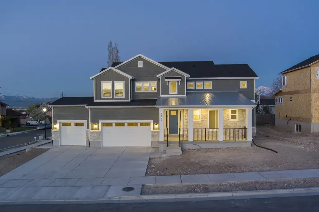 4127 S. Crosby Lane (Jake)