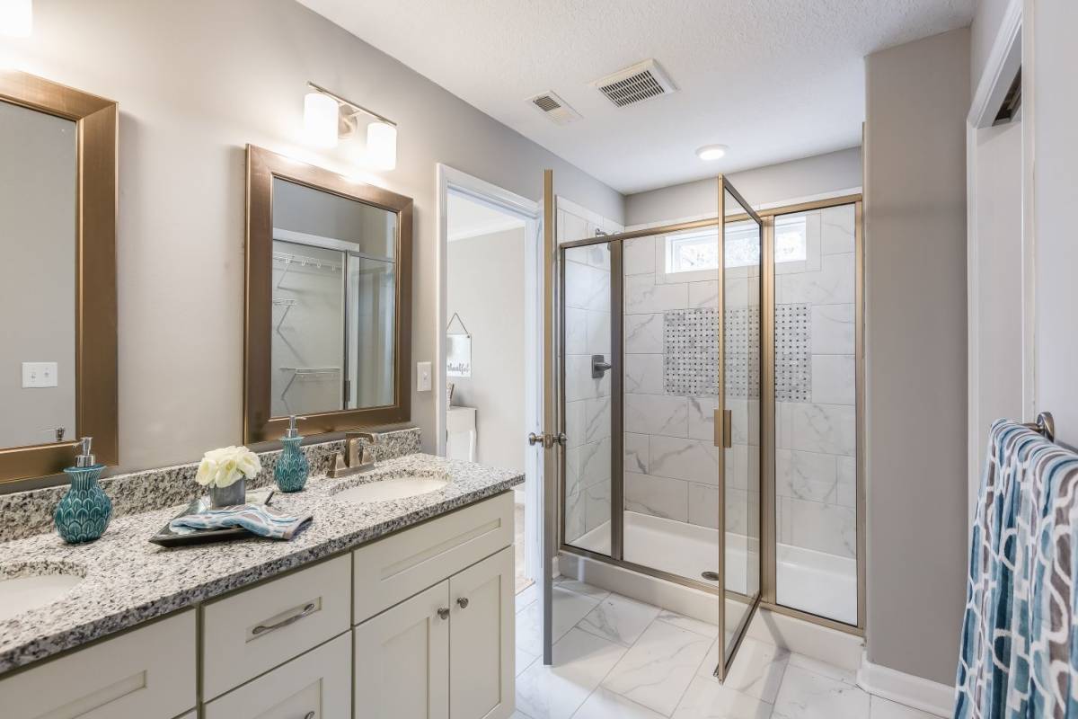 master bath 2