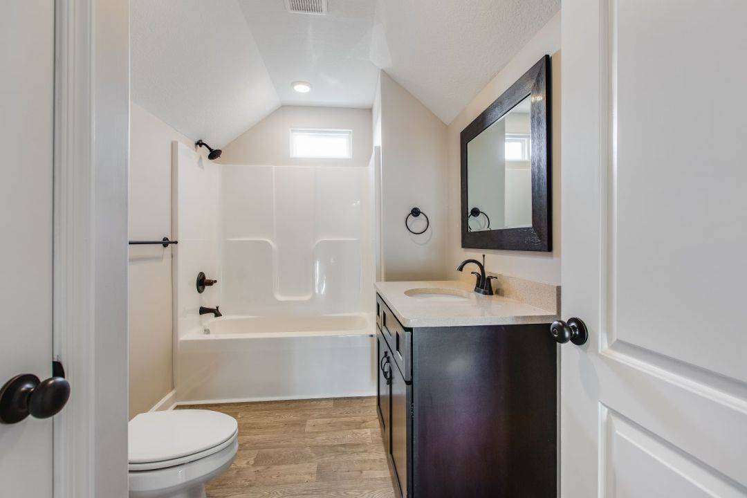 3rd floor bath