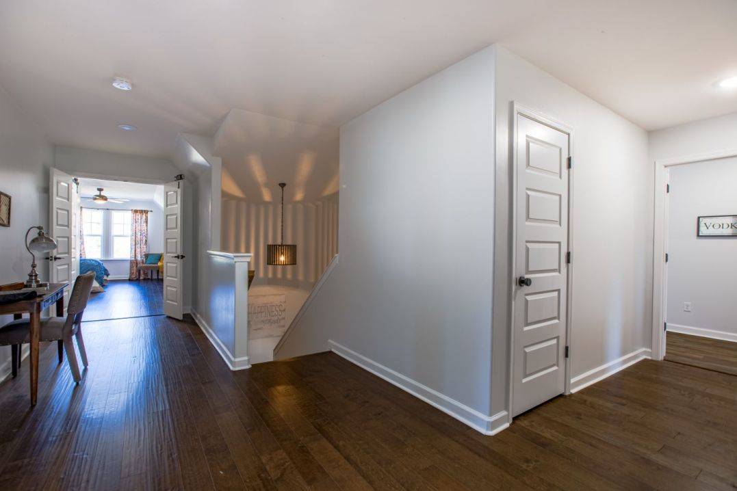 2nd floor hall