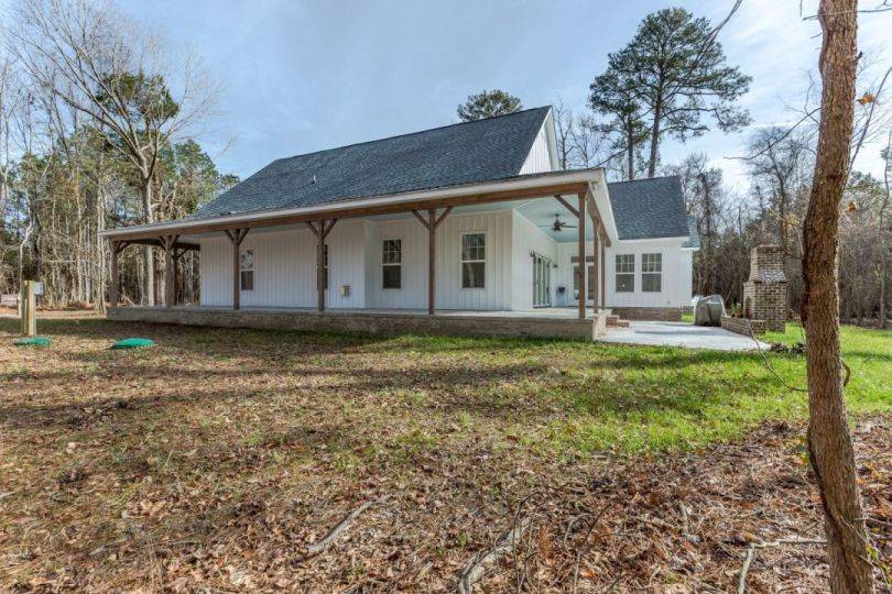 Greenspring Drive. Suffolk, VA 23435