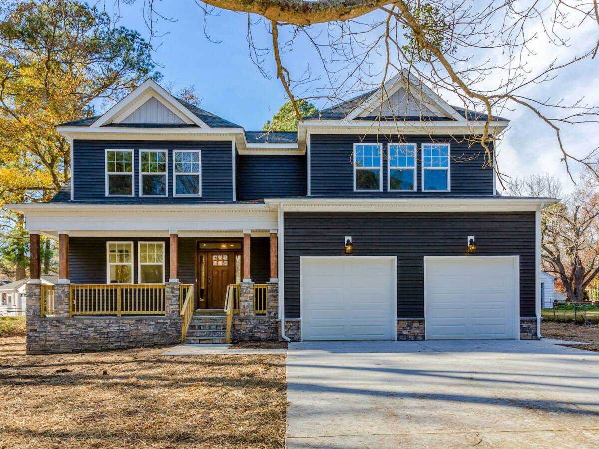 Sara front elevation