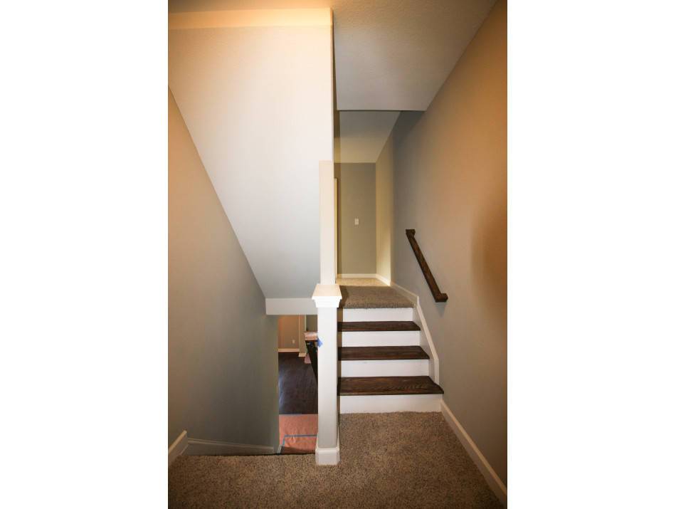 3rd floor stairs