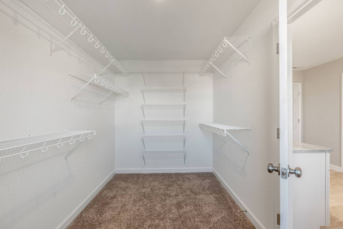 walk in closet
