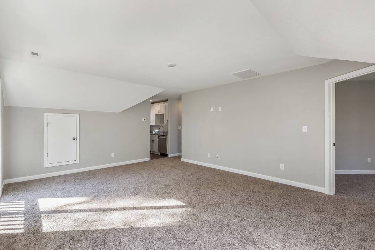 3rd floor living area