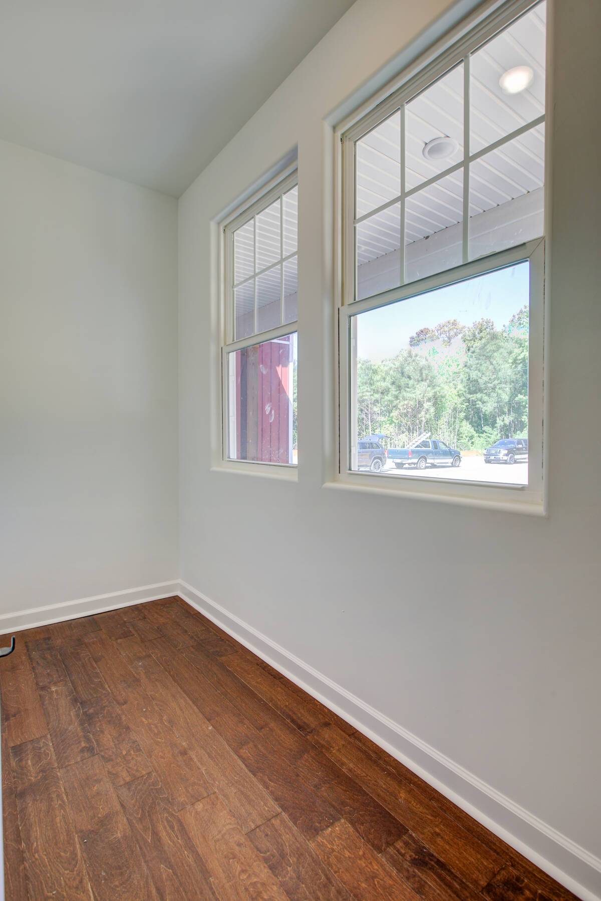 windows in pantry