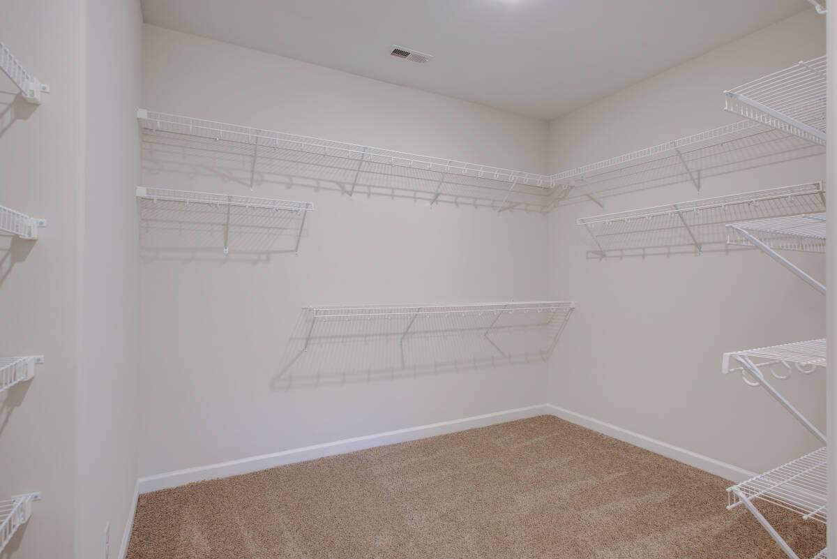 walk in closet