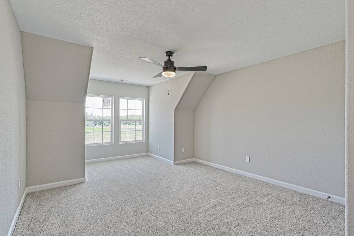 upstairs bedroom 3