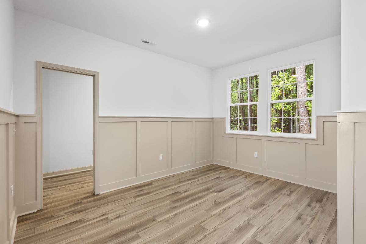 piano room or bedroom