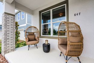Everly Multi-Gen - Eden Crest: Apopka, Florida - Hartizen Homes
