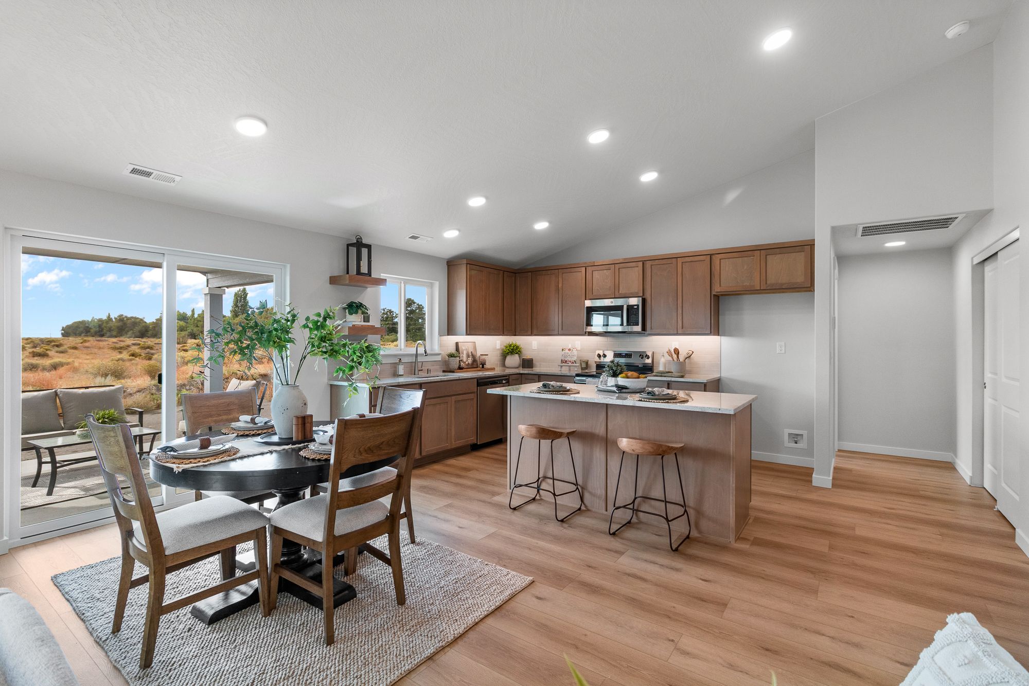 4349 Cove W Dr - Print Ready (14 of 36)