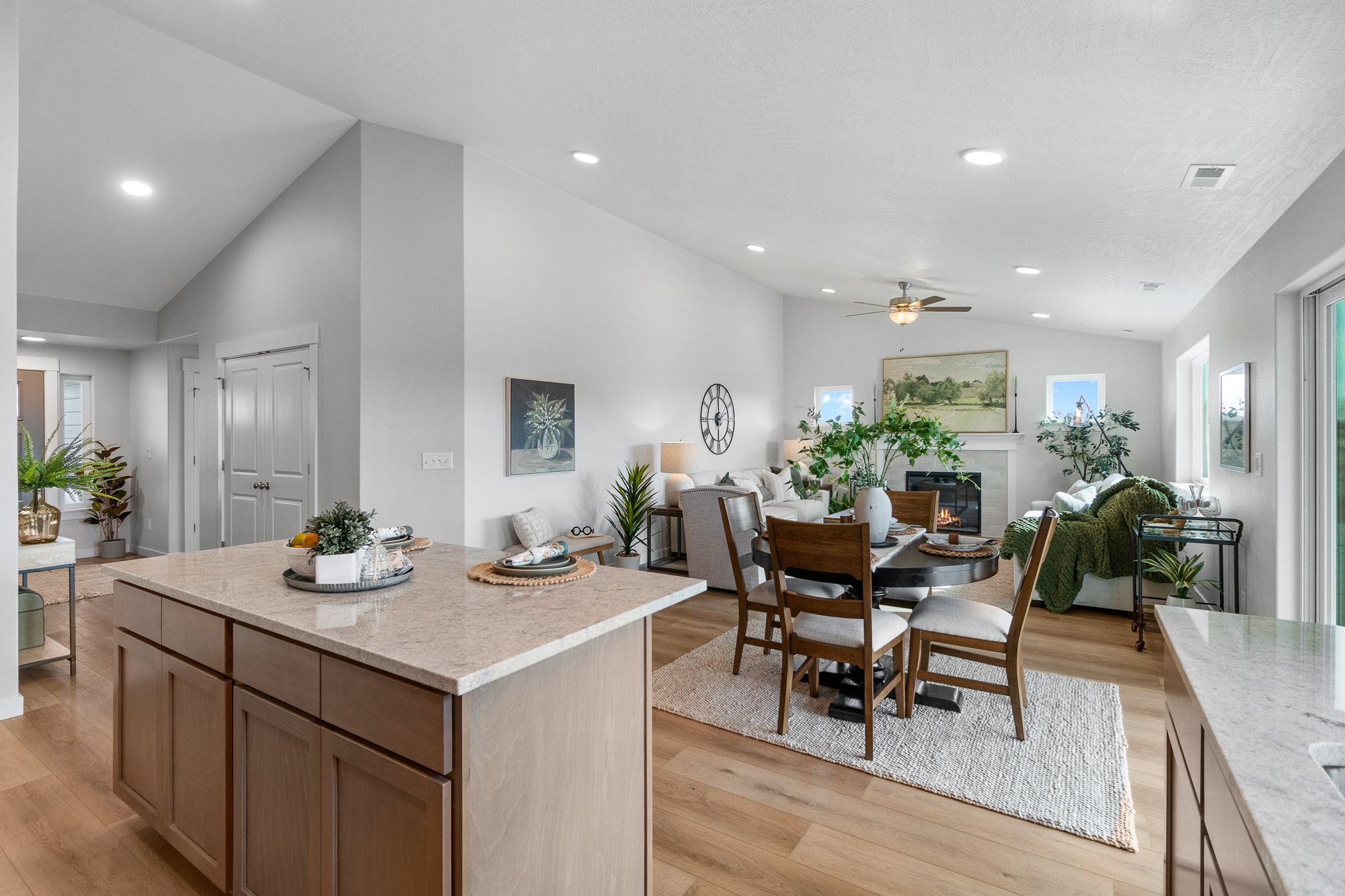 4349 Cove W Dr - Print Ready (11 of 36)