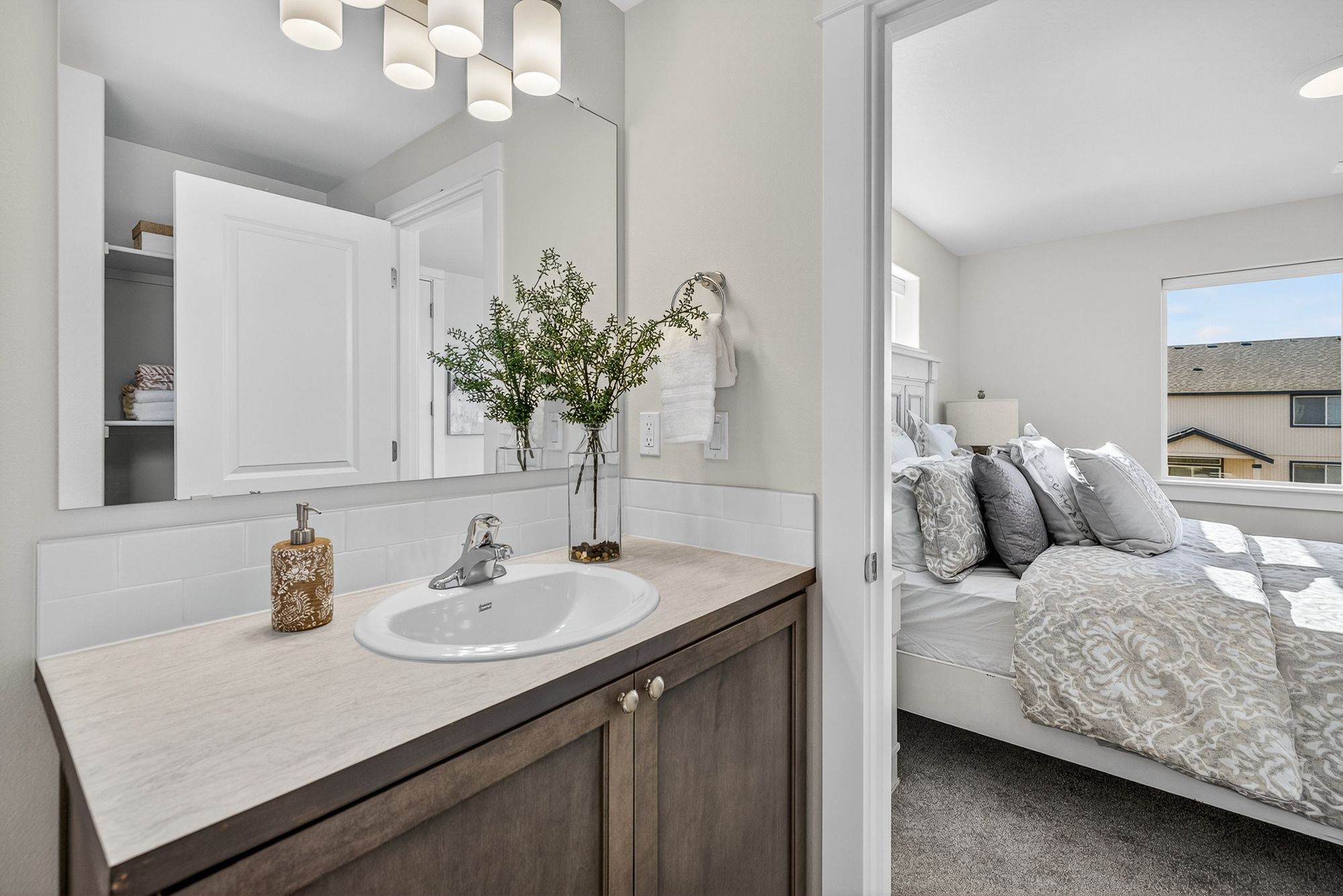 2025_10_17_3451_nw_8th_st_rdm-13