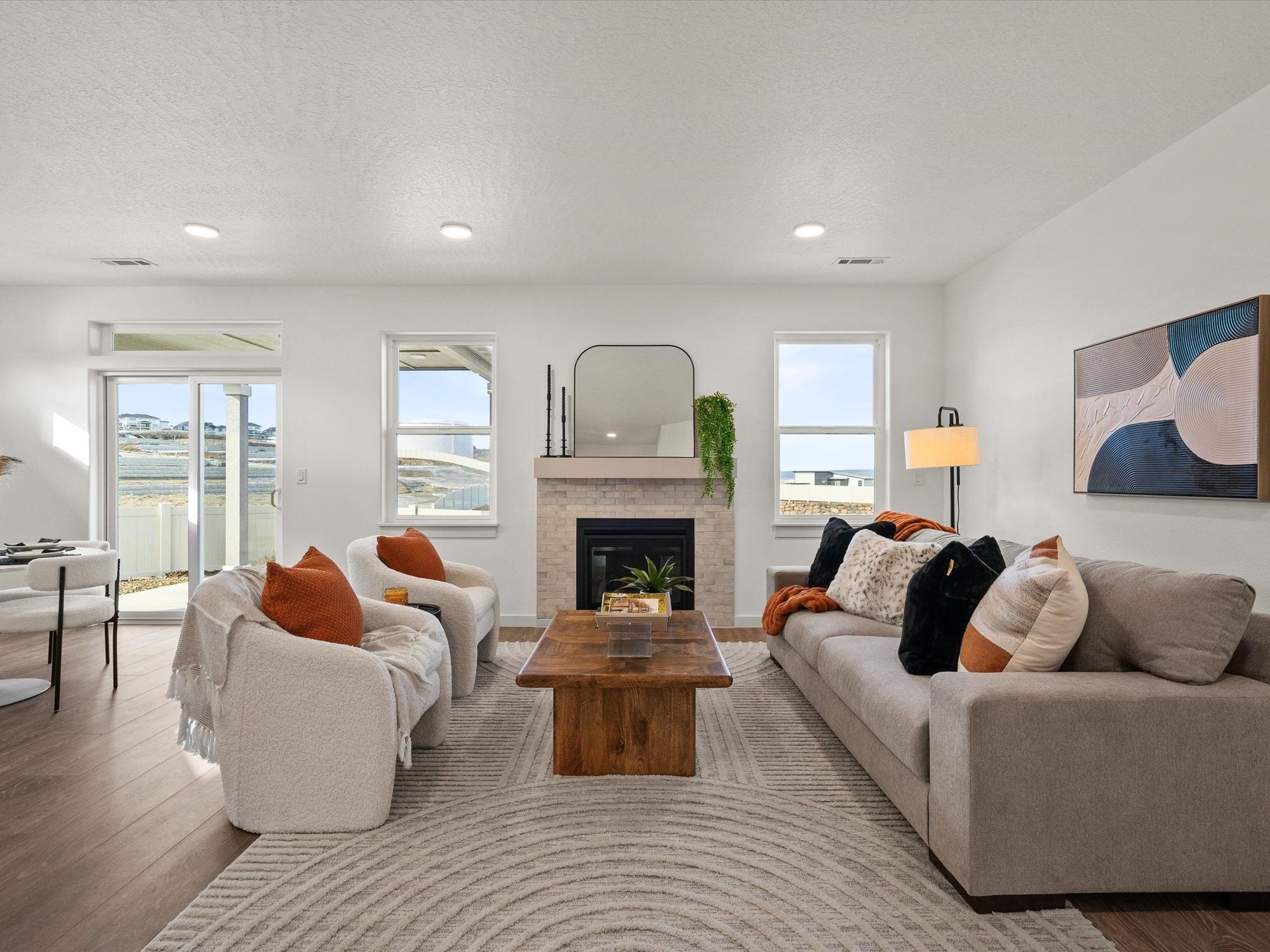 casa en Sand Hill Place por Hayden Homes, Inc.