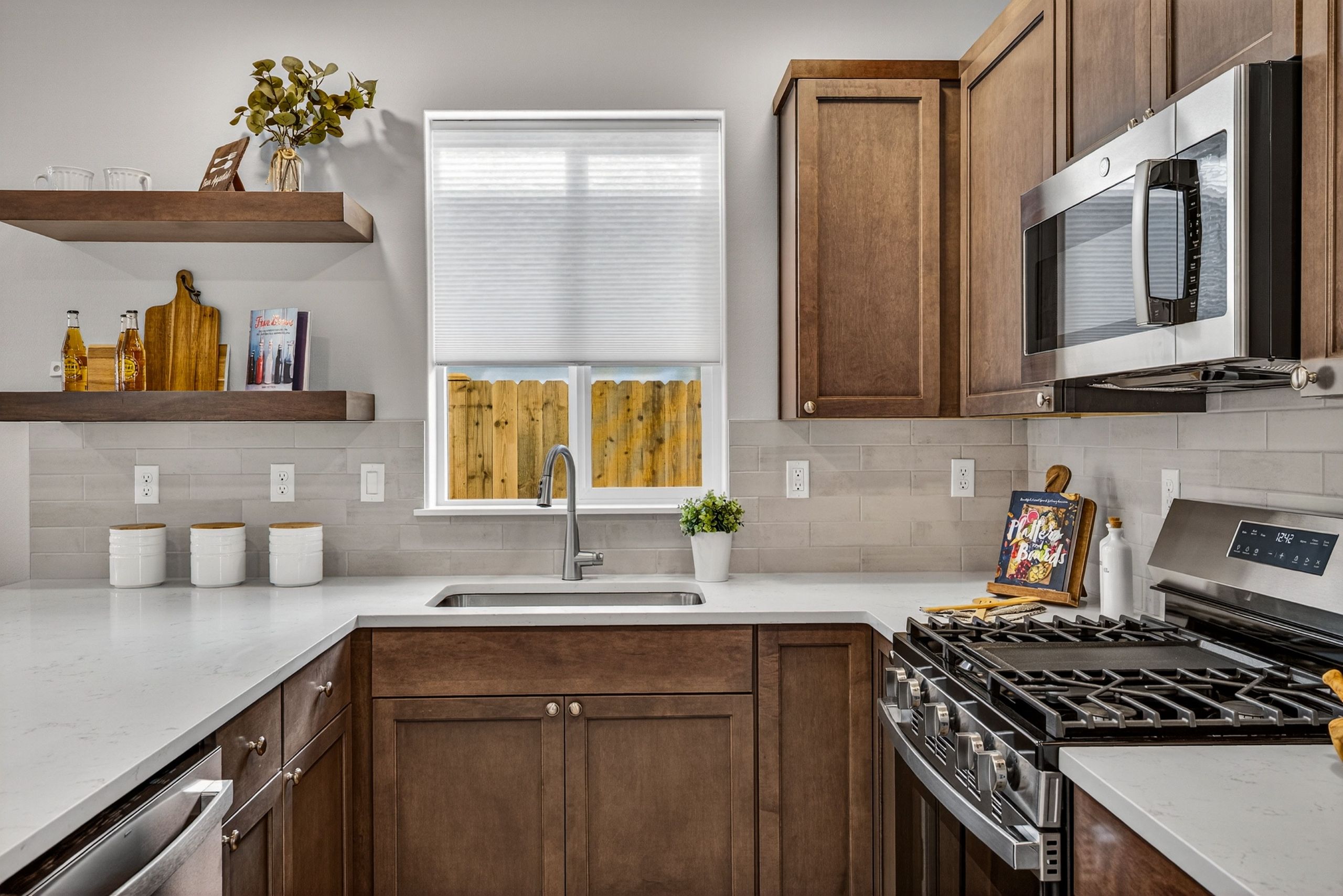 casa en Champions Park por Hayden Homes, Inc.