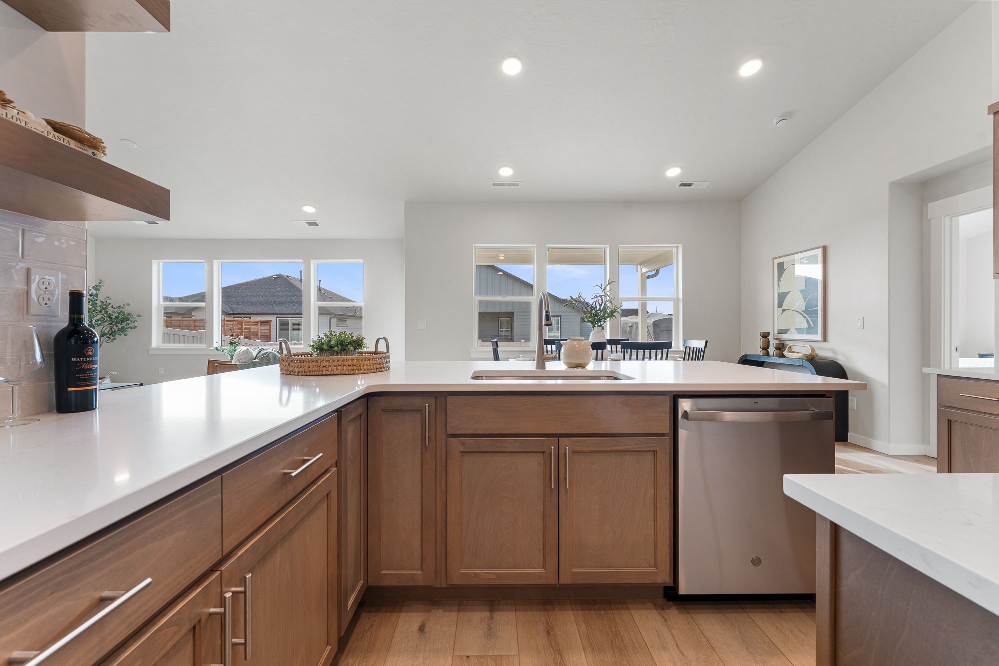 Snowbrush - Kitchen 4