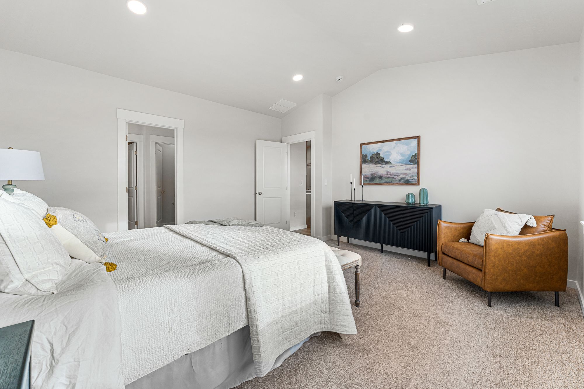 Snowbrush - Main Bedroom 2