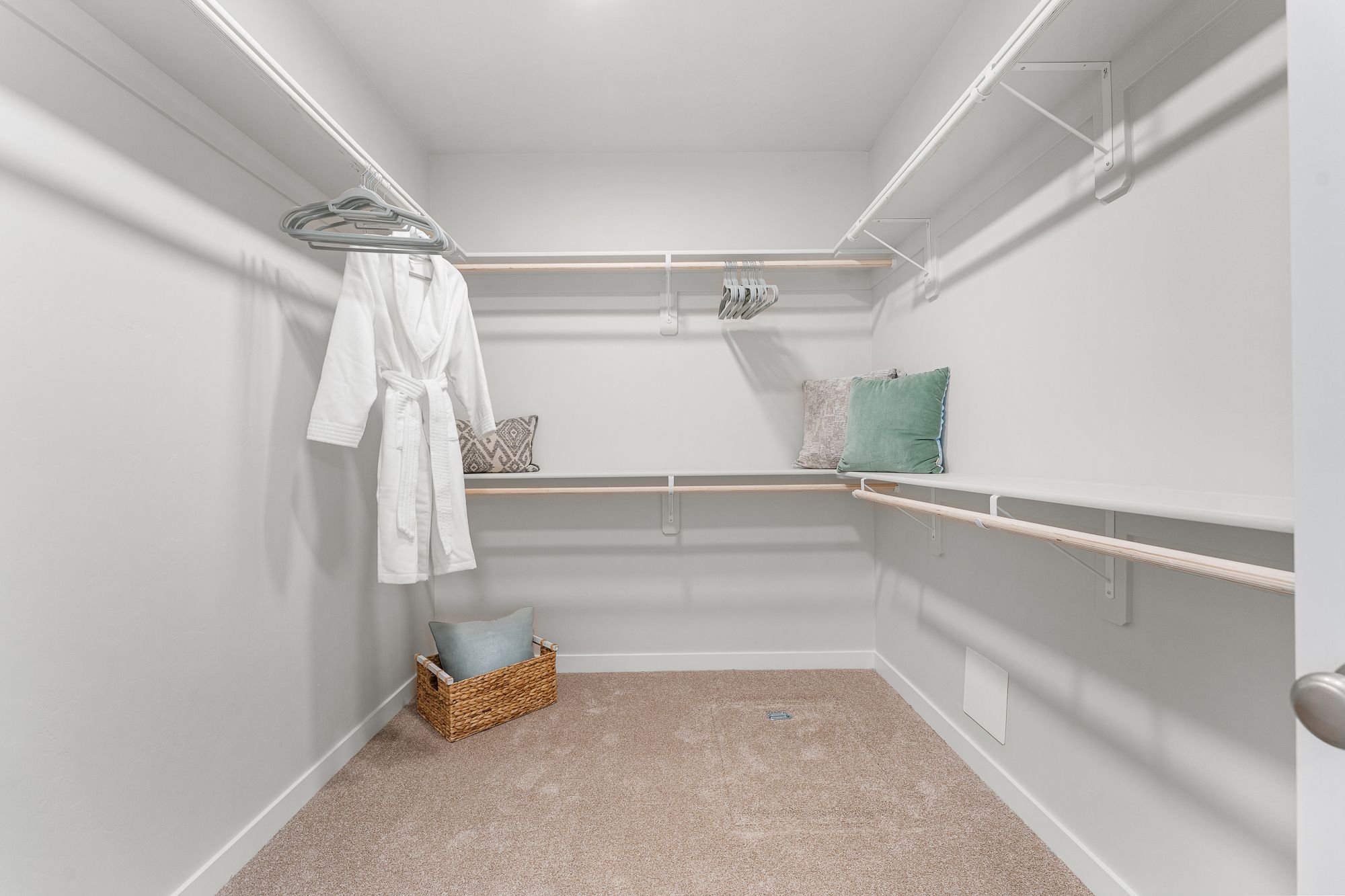 Snowbrush - Main Closet-Edit