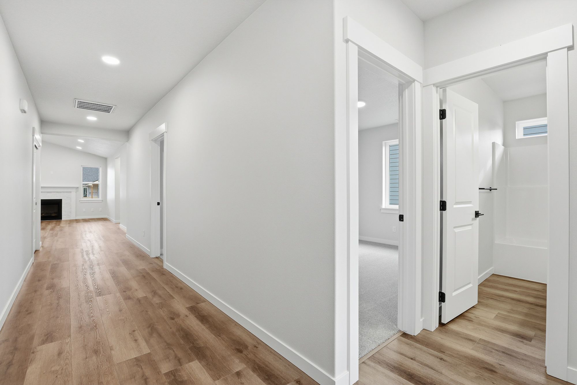 4_5328 n sun beam ln, 11