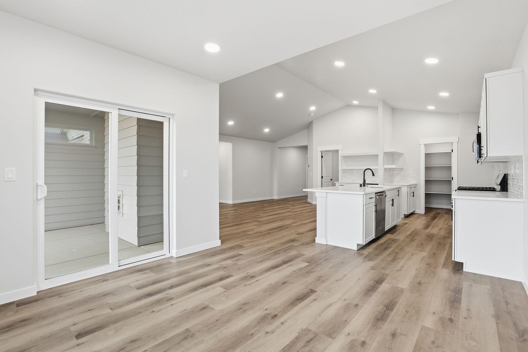 9_5328 n sun beam ln, 11