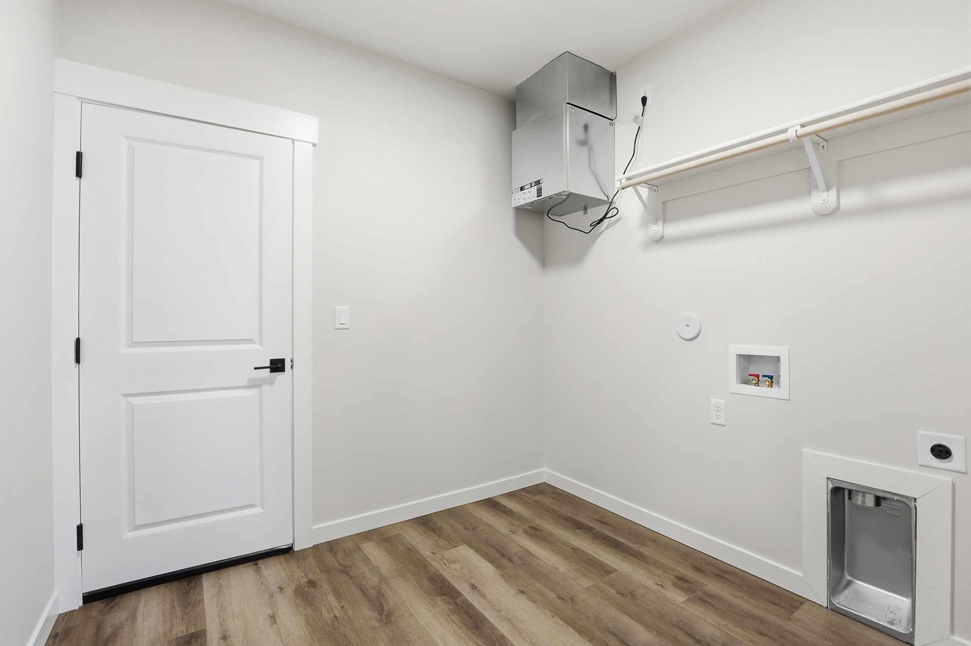 27_5328 n sun beam ln, 11