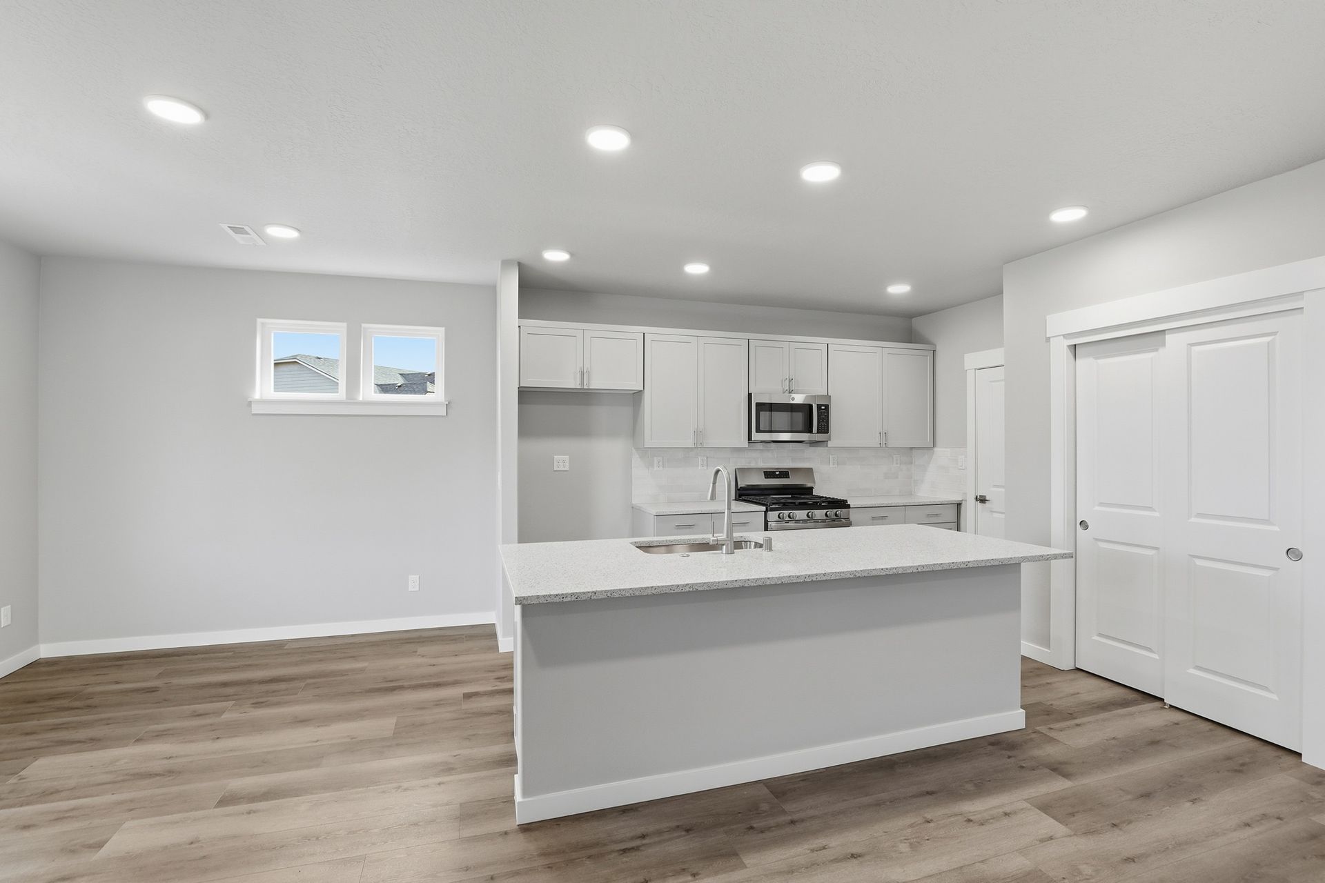 9_5316 n sun beam ln, 10