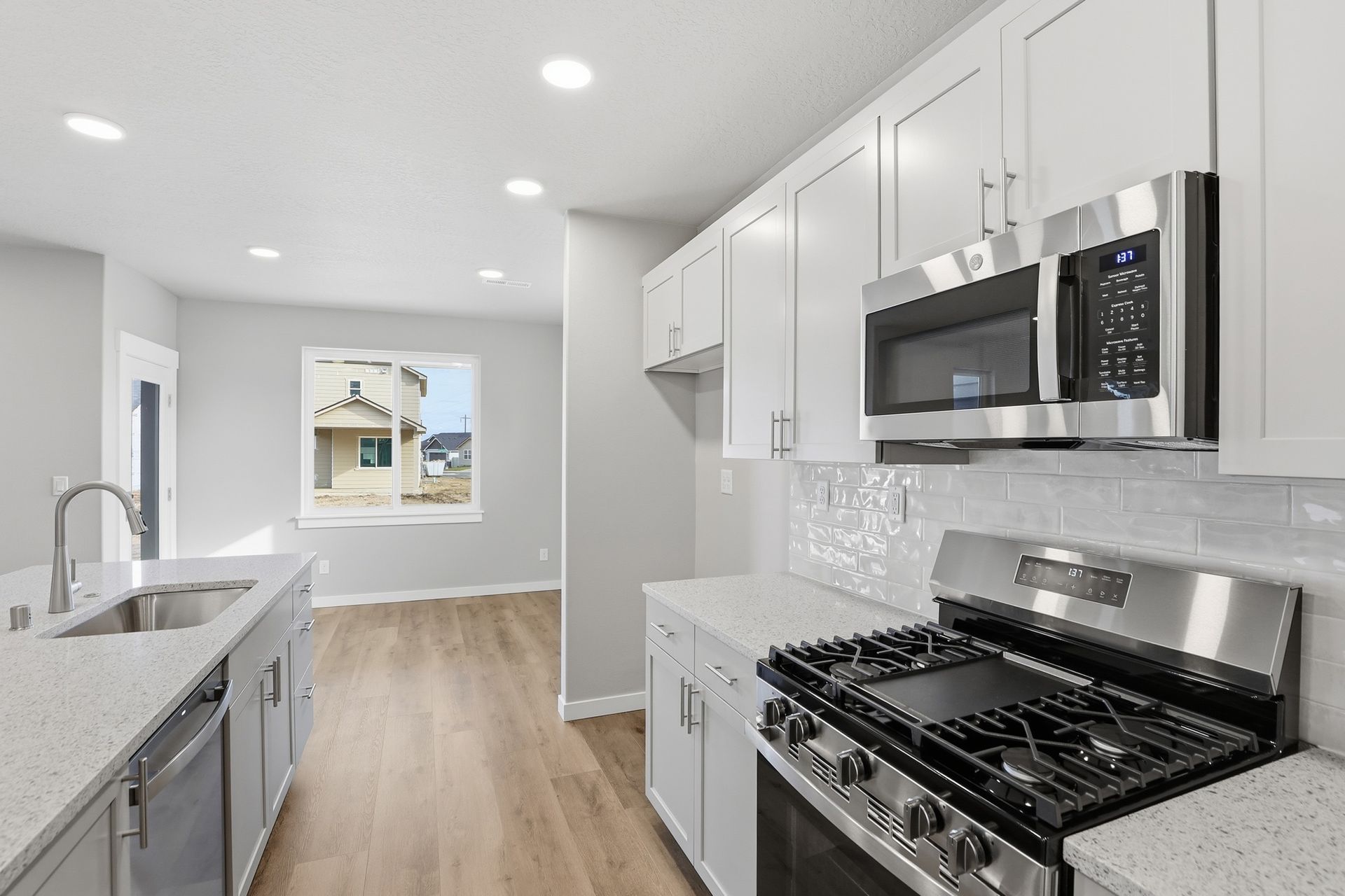 11_5316 n sun beam ln, 10
