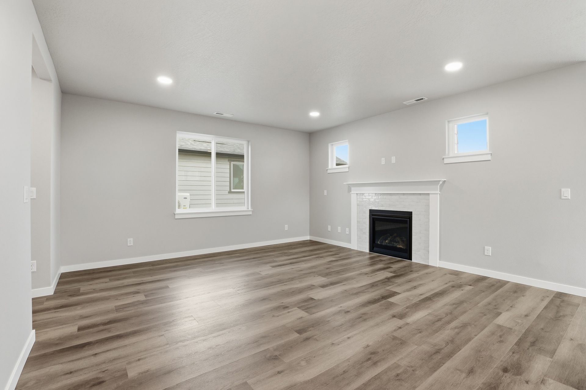 5_5316 n sun beam ln, 10